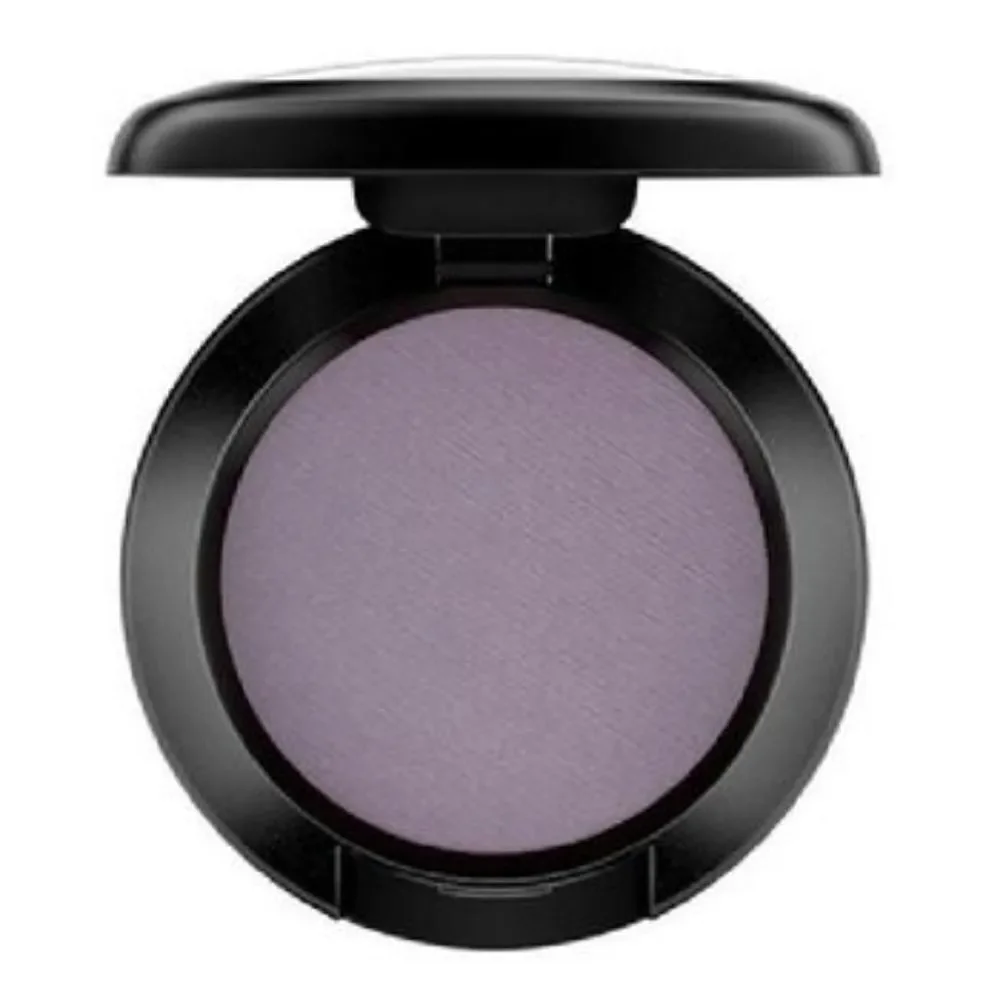 MAC Satin Finish Eyeshadow in Scene - Cool Toned Purple W Grey Undertone - NEW